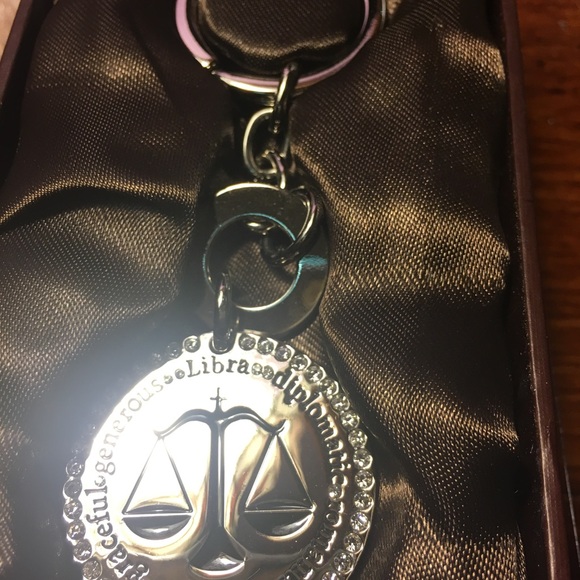 Libra Key Chain - Picture 3 of 4